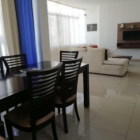 Departamento En El Centro De Manta Apartment Exterior foto